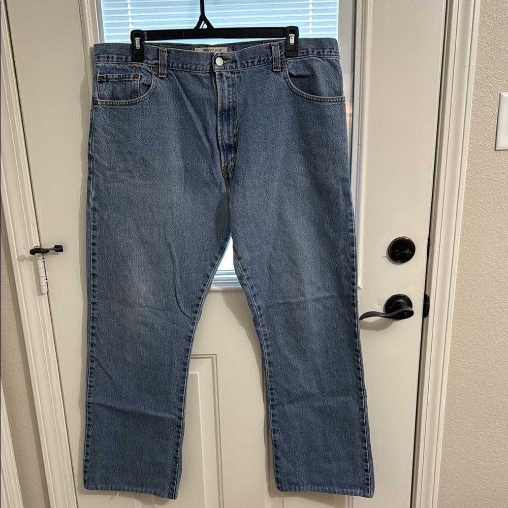 Men's 517 Bootcut Levi’s Jeans Size 42x38